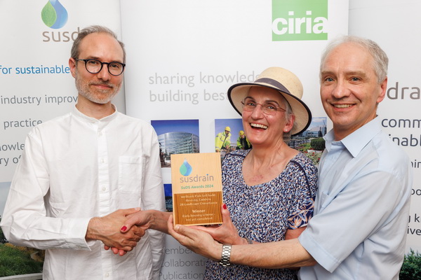 Bill and Elizabeth Blackledge receiving Susdrain SuDs Award 2024